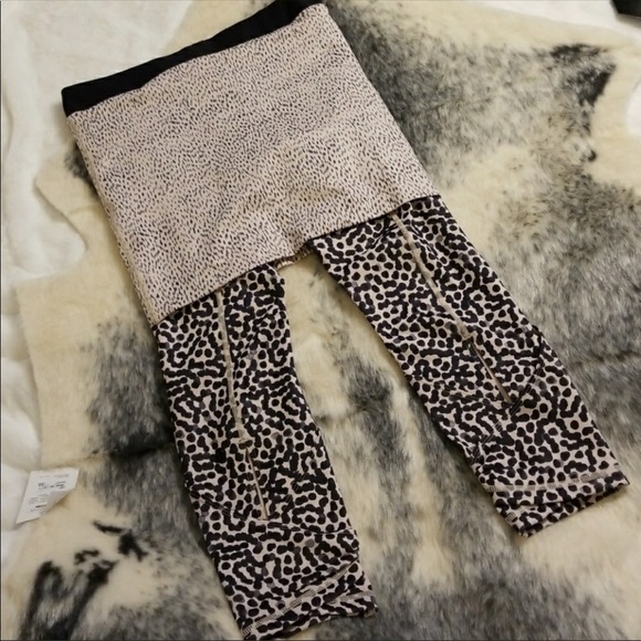 Lululemon Wunder Under - Picture 3 of 4